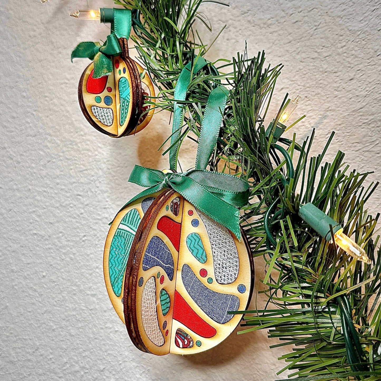 Circle Christmas Ornament